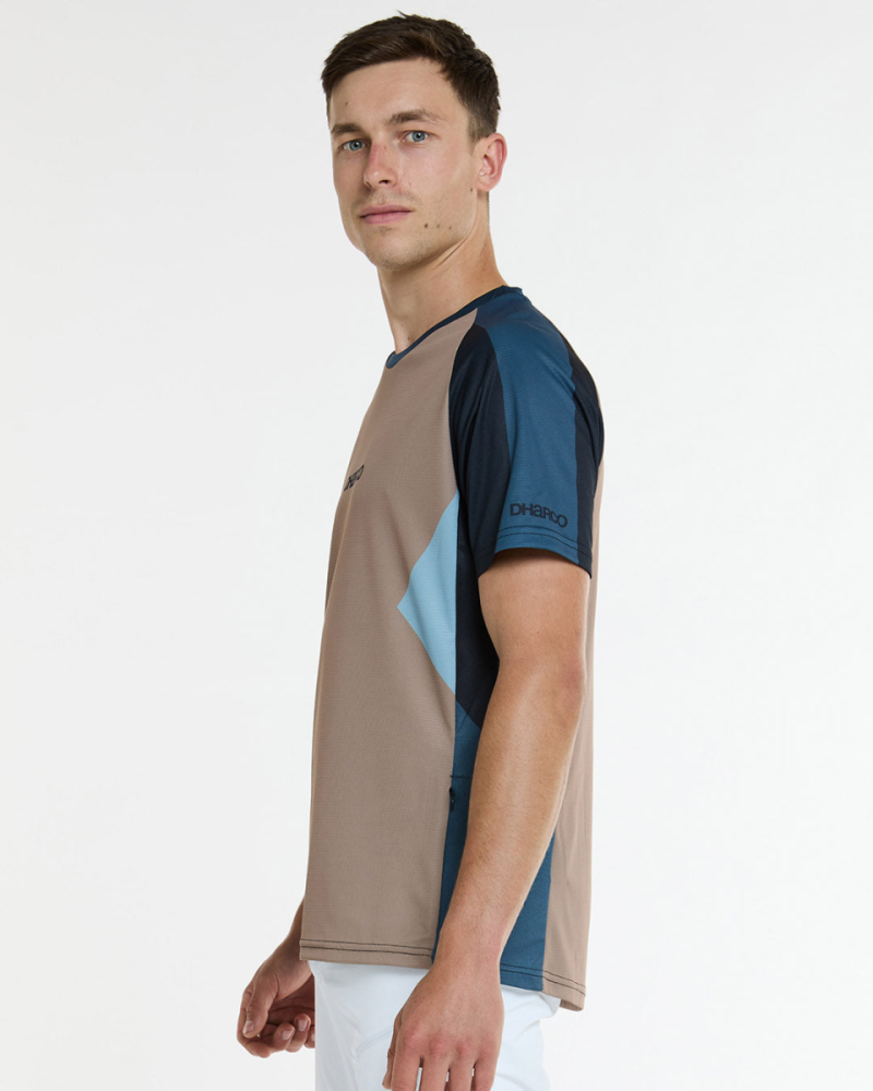 Dharco Mens Short Sleeve Jersey | Levi, L
