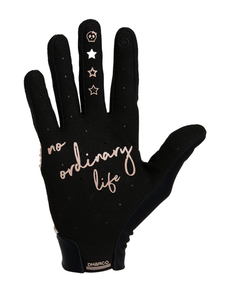 Dharco Womens Trail Glove | Priscilla, S