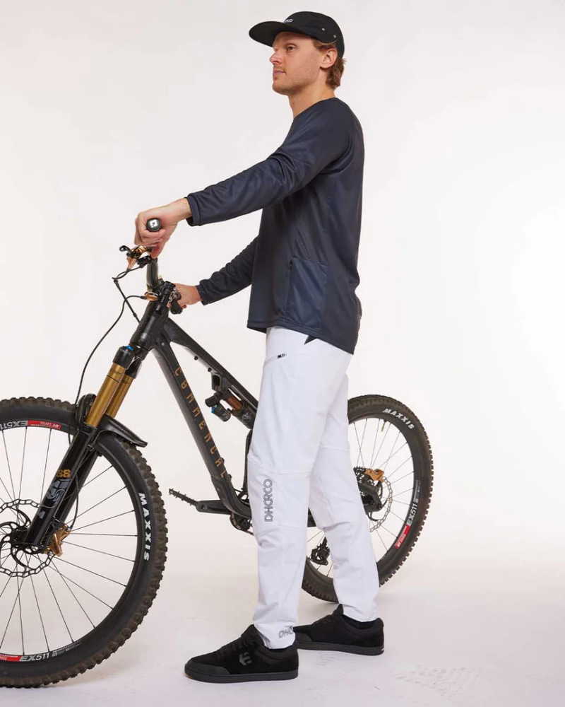 Dharco Mens Gravity Pants | White