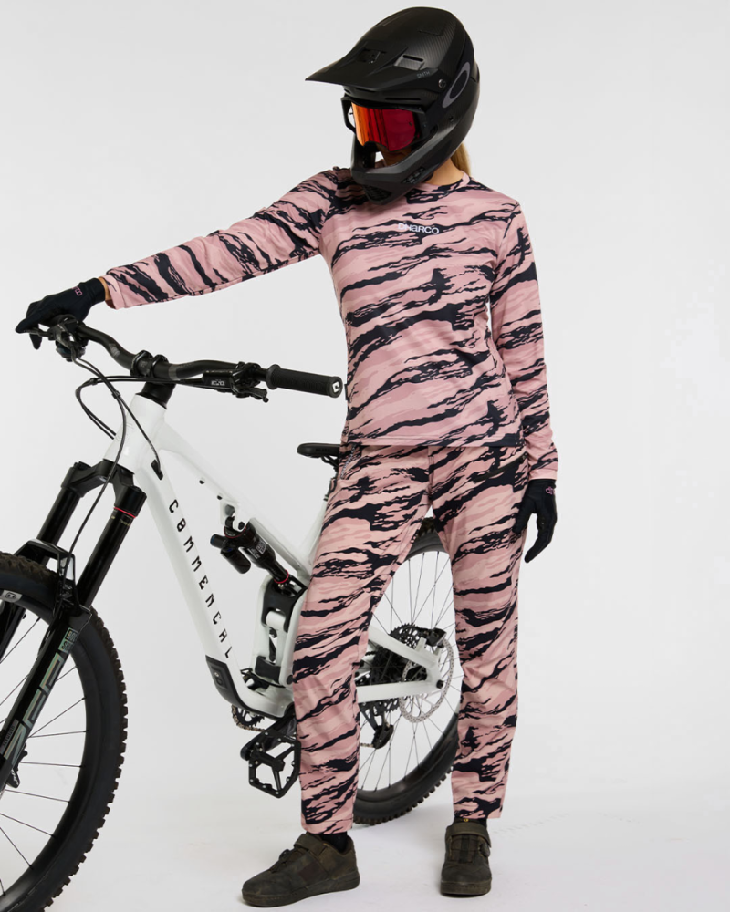 Dharco Womens Gravity Jersey | Ambush