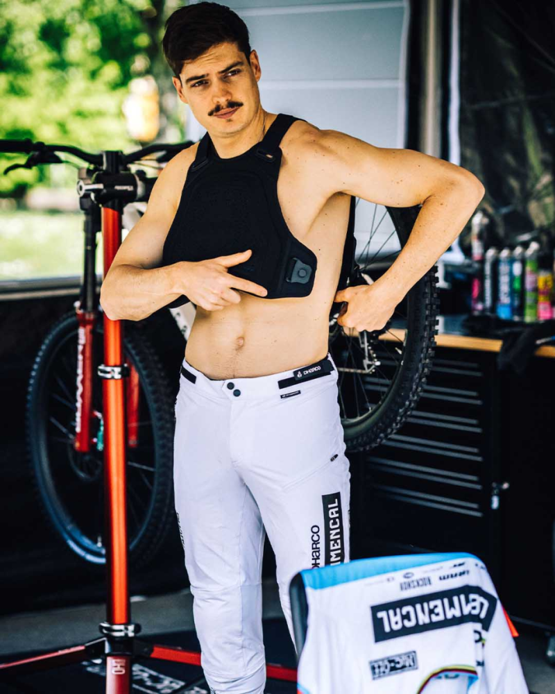 Dharco Gravity Vest