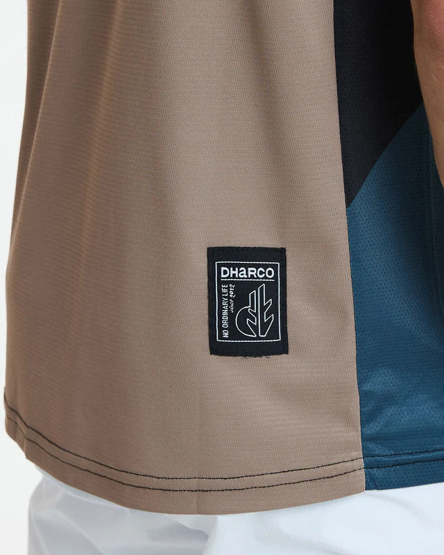 Dharco Mens Short Sleeve Jersey | Levi, L